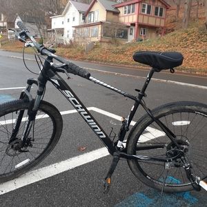 Very nice schwinn bike